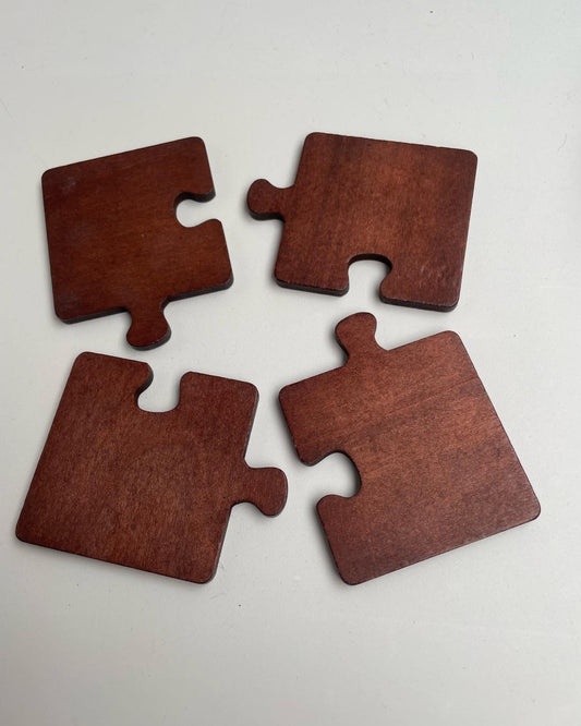 Houten onderleggers (puzzelstukken)