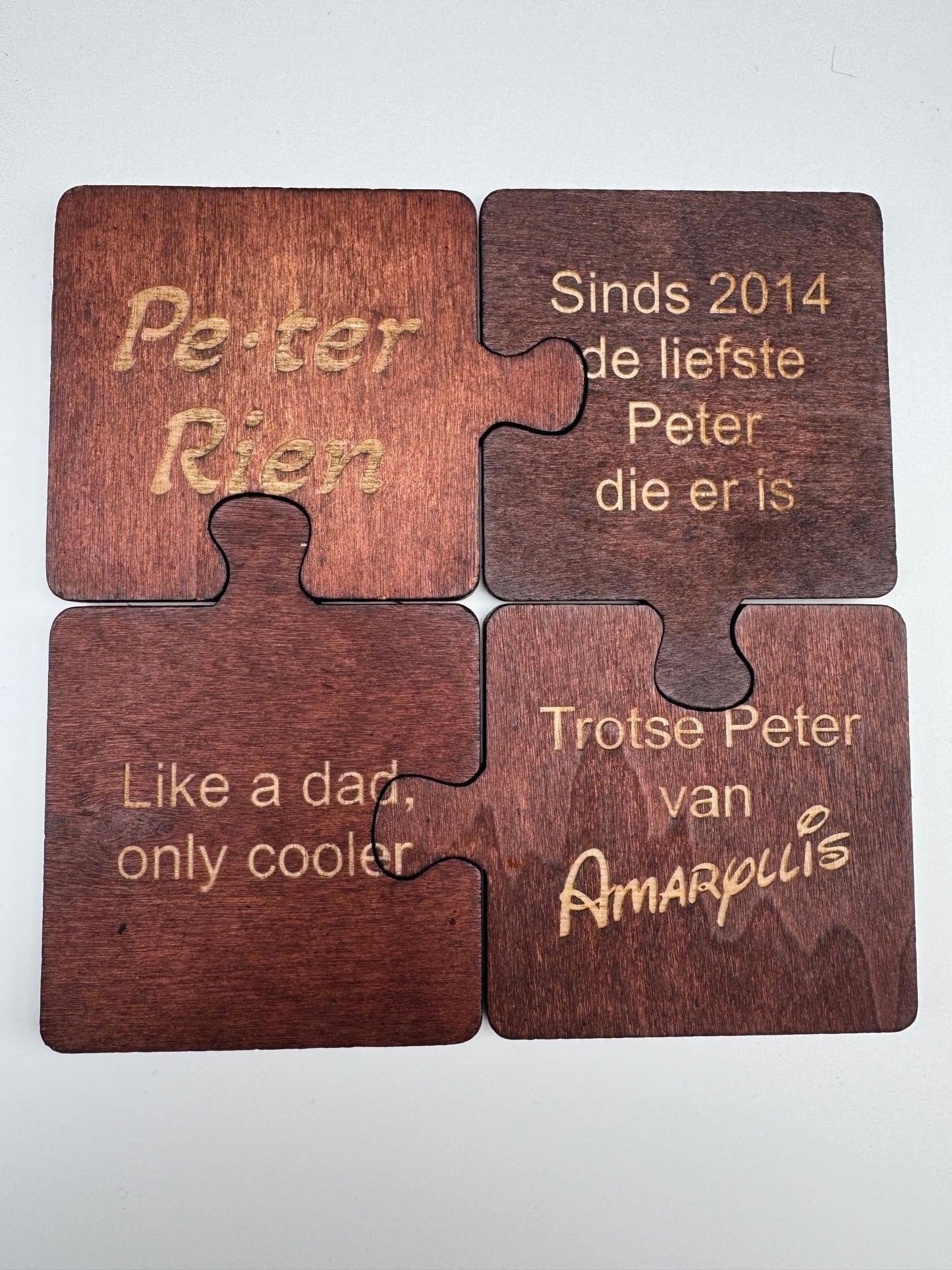Houten onderleggers (puzzelstukken)