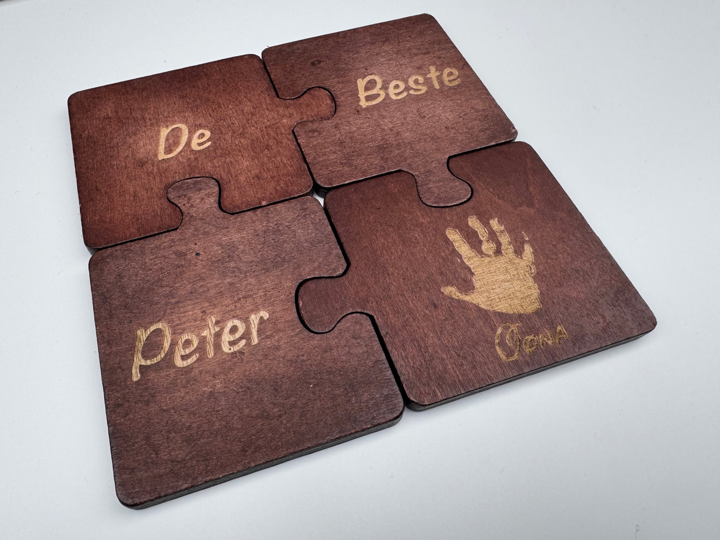 Houten onderleggers (puzzelstukken)